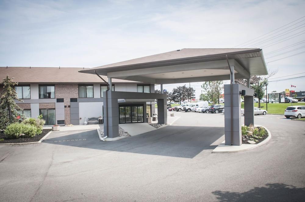 Comfort Inn Airport West Mississauga Buitenkant foto