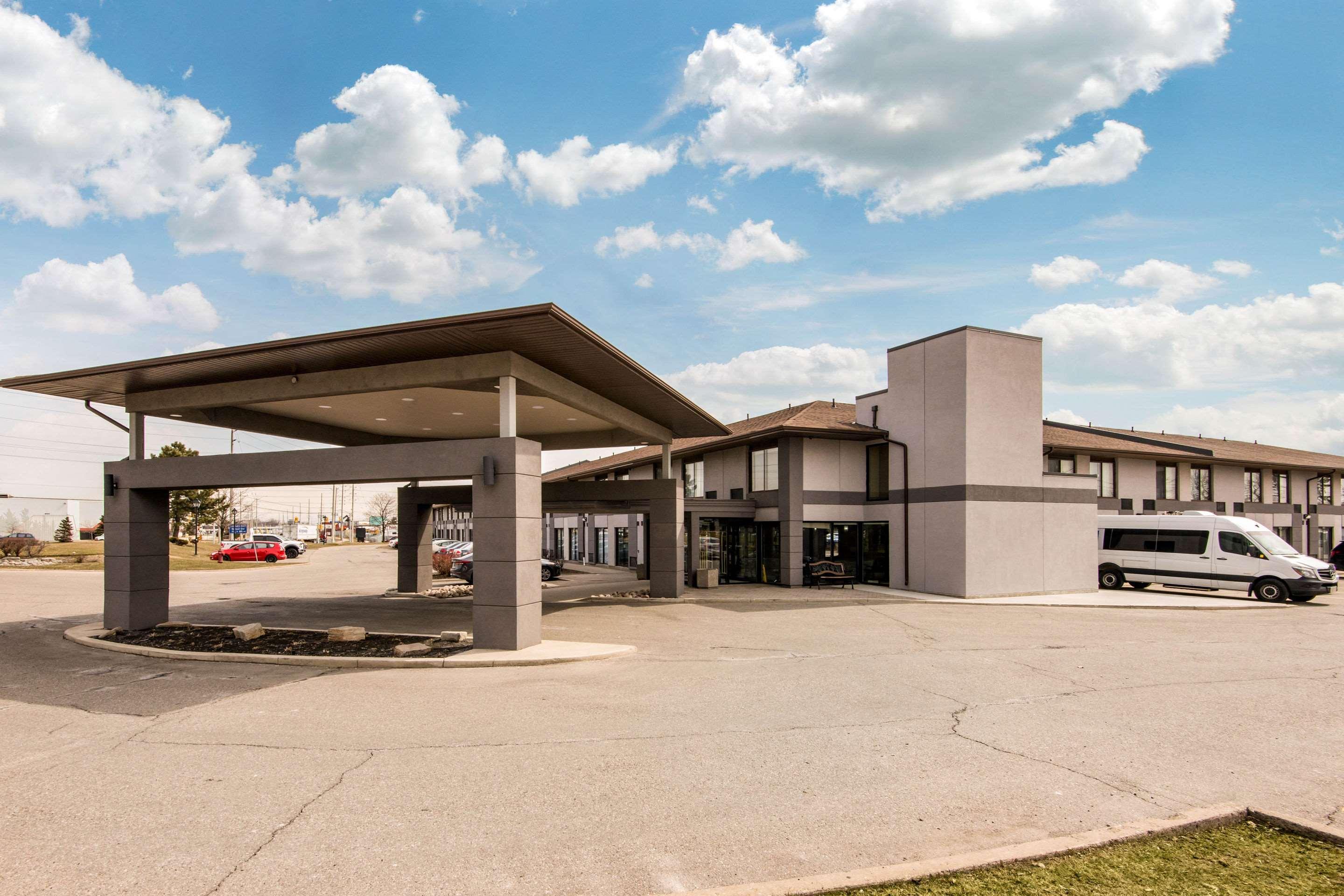Comfort Inn Airport West Mississauga Buitenkant foto