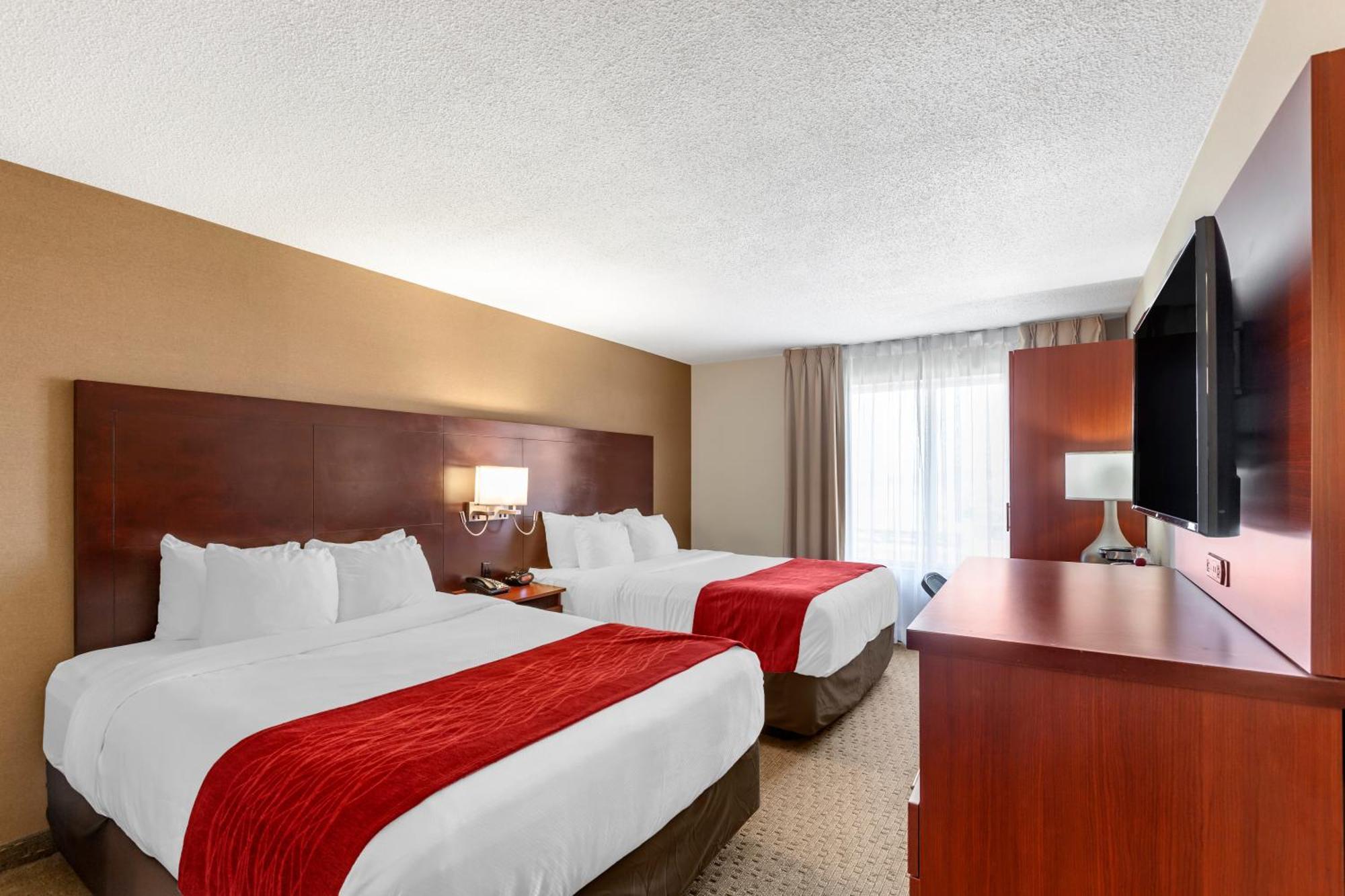 Comfort Inn Airport West Mississauga Buitenkant foto