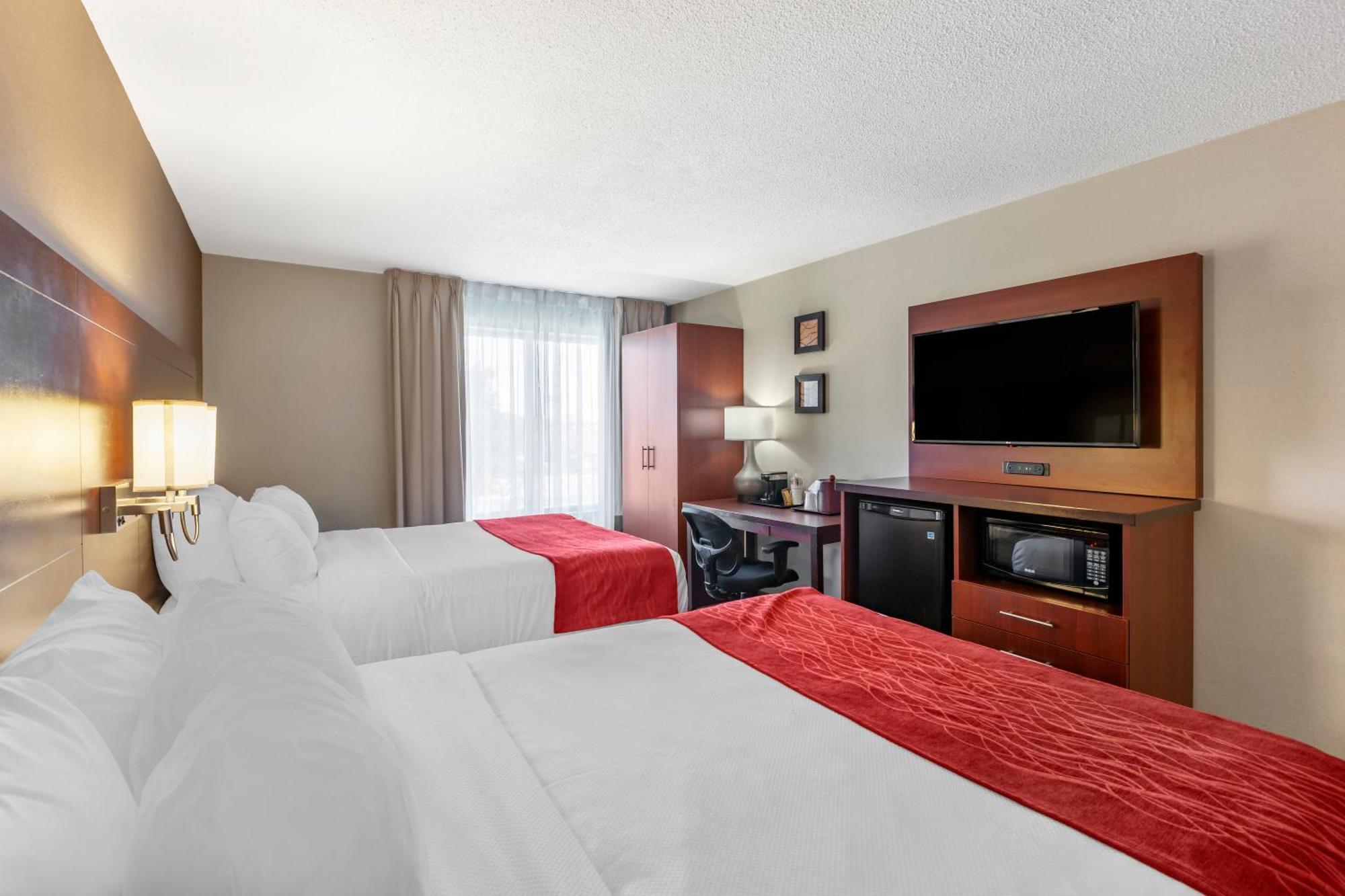 Comfort Inn Airport West Mississauga Buitenkant foto