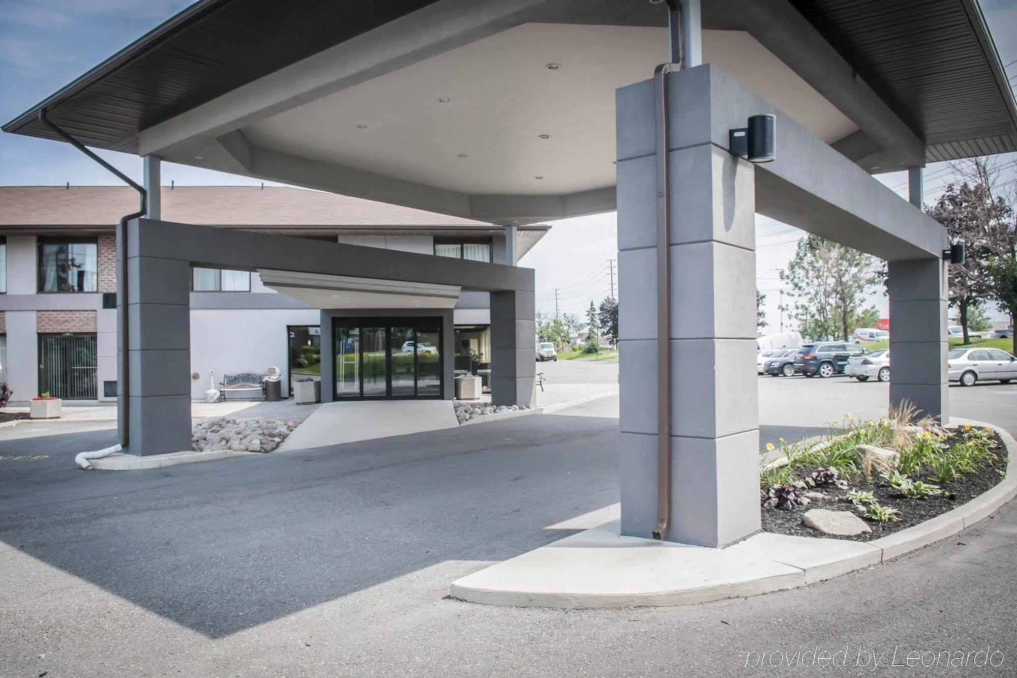 Comfort Inn Airport West Mississauga Buitenkant foto